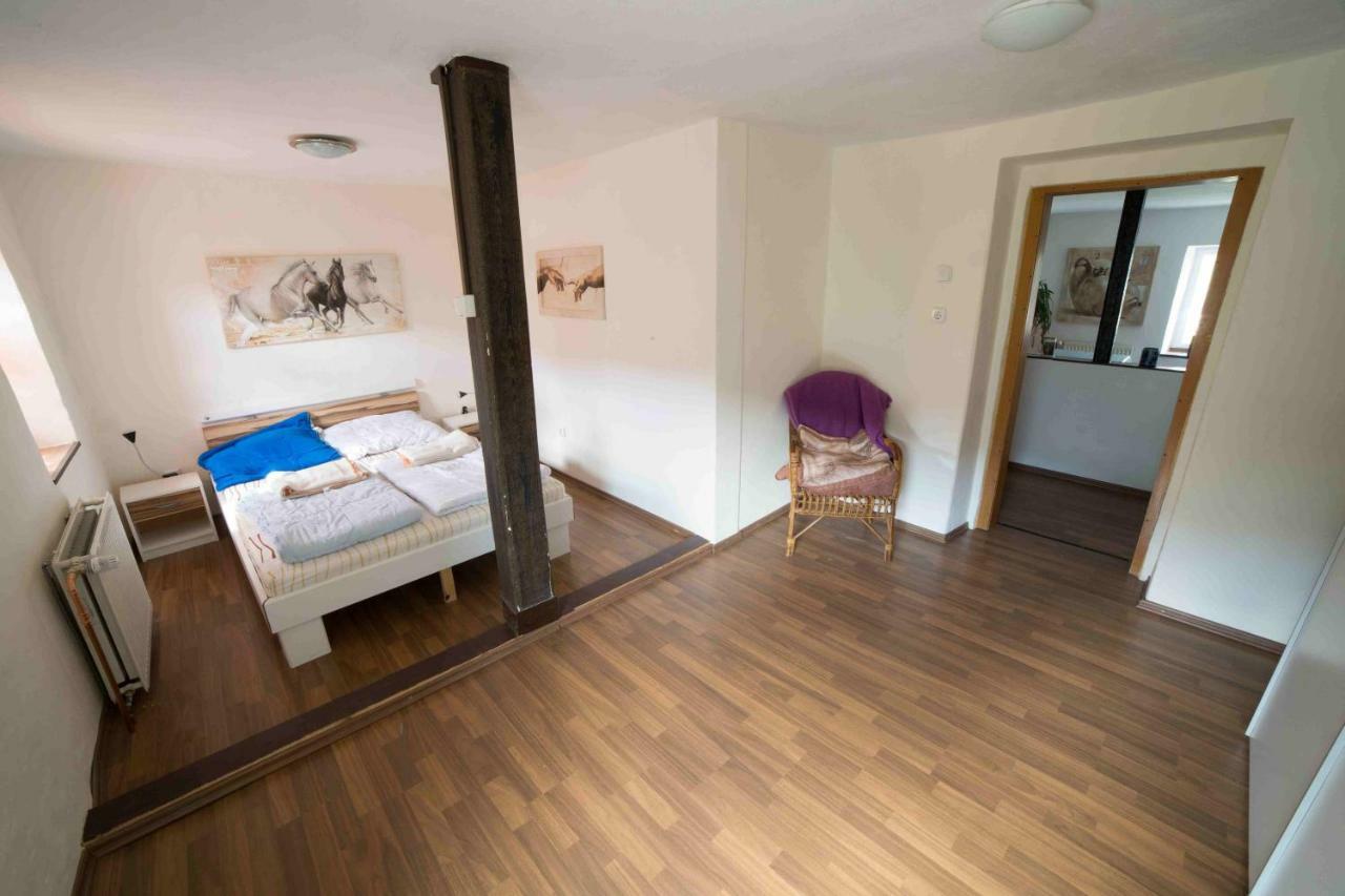 Ferienhaus Salmtal Himmerod Großlittgen Buitenkant foto